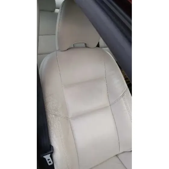 VOLVO S40 BERLINA '2004 2.0 D KINETIC ROJO