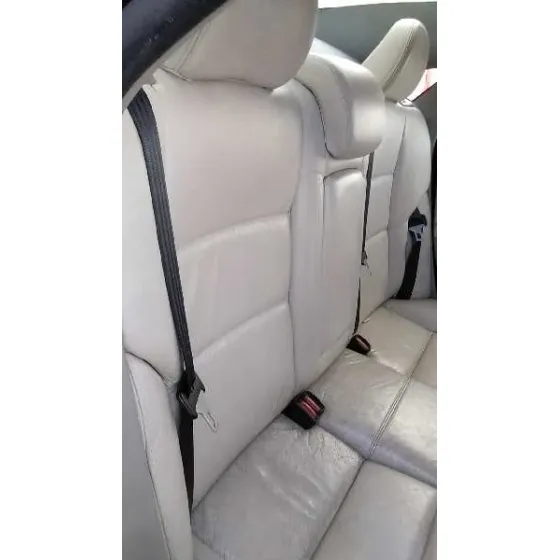 VOLVO S40 BERLINA '2004 2.0 D KINETIC ROJO