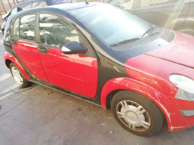 SMART FORFOUR '2006 1.1 CAT ROJO Y NEGRO