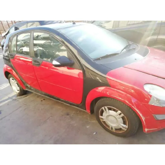SMART FORFOUR '2006 1.1 CAT ROJO Y NEGRO
