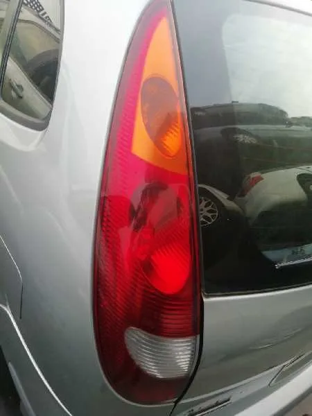 NISSAN ALMERA TINO (V10M) '2004 ACENTA GRIS