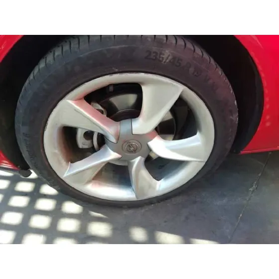OPEL ASTRA J GTC '2012 SPORTIVE ROJO