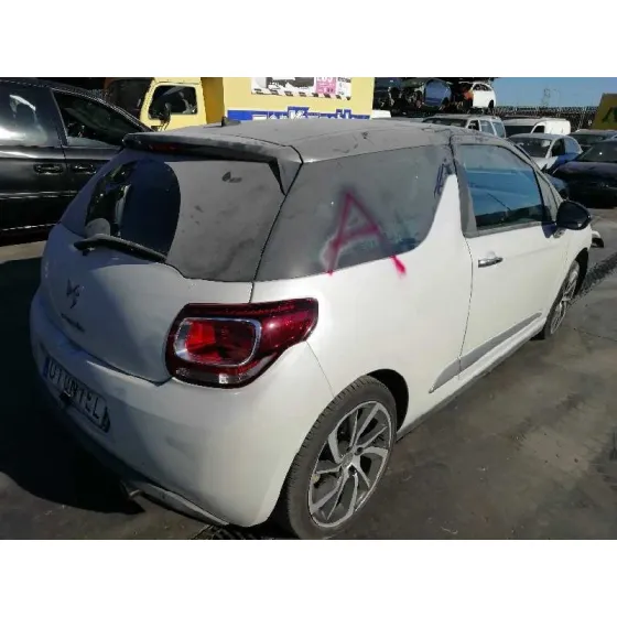 CITROEN DS3 '2015 1.6 HDI FAP BLANCO
