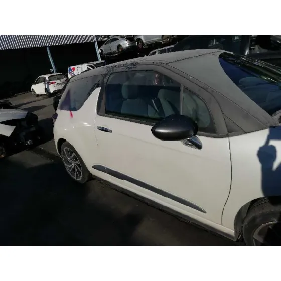 CITROEN DS3 '2015 1.6 HDI FAP BLANCO