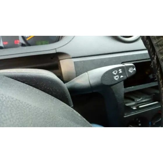 FORD FIESTA (CBK) '2002 1.4 TDCI CAT NEGRO