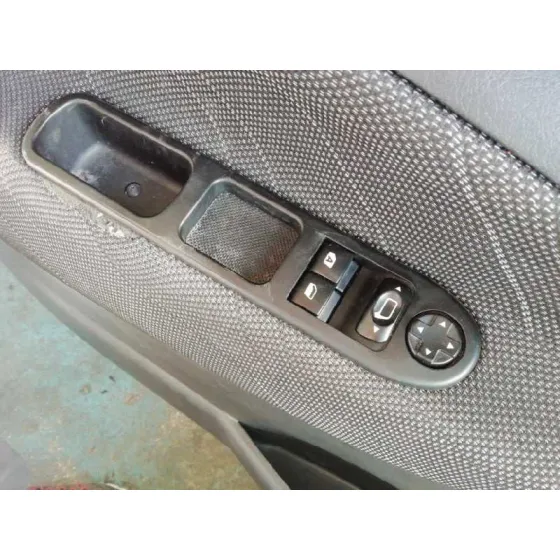 PEUGEOT 207 '2008 1.4 16V VTI CAT (8FS / EP3) PLATA