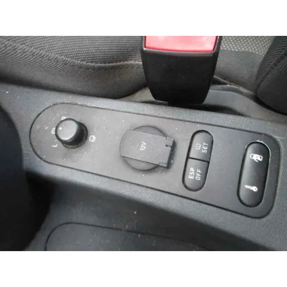 SEAT LEON (1P1) '2007 REFERENCE ROJO