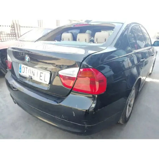 BMW SERIE 3 BERLINA (E90) '2008 320D NEGRO
