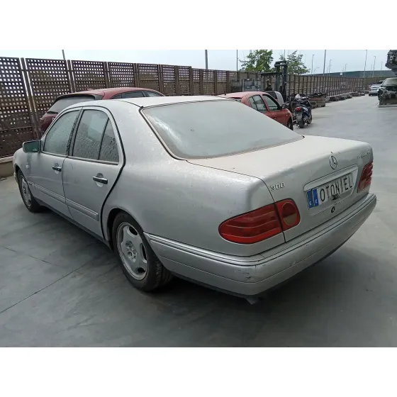 TIPO MOTOR: 0M.606.962 CVF/KW: 19.96/130