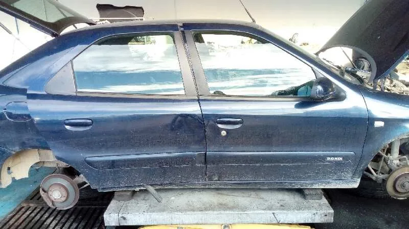 CITROEN XSARA BERLINA '2000 2.0 HDI SX (66KW) AZUL