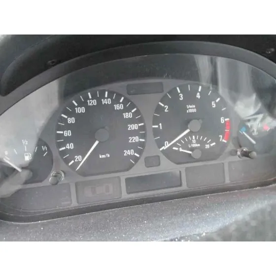 BMW SERIE 3 COMPACT (E46) '2001 316TI PLATA