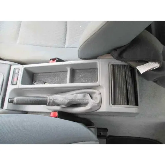 BMW SERIE 3 COMPACT (E46) '2001 316TI PLATA