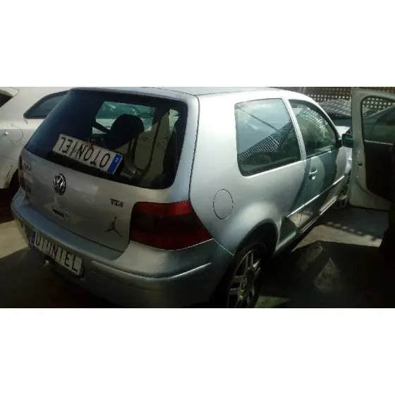 VOLKSWAGEN GOLF IV BERLINA (1J1) '2001 1.9 TDI PLATA