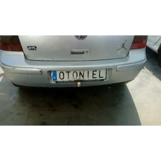 VOLKSWAGEN GOLF IV BERLINA (1J1) '2001 1.9 TDI PLATA