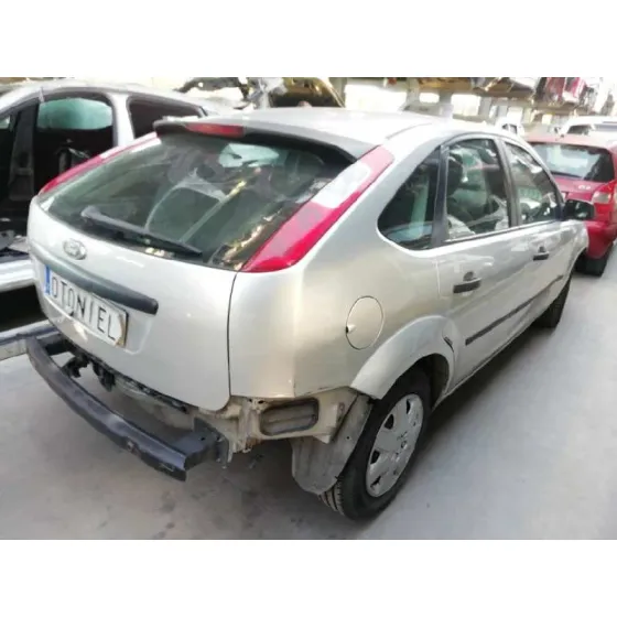 FORD FOCUS BERLINA (CAP) '2005 TREND GRIS
