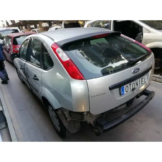 FORD FOCUS BERLINA (CAP) '2005 TREND GRIS