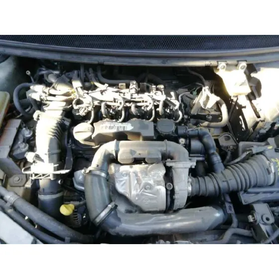 FORD FOCUS BERLINA (CAP) '2005 TREND GRIS