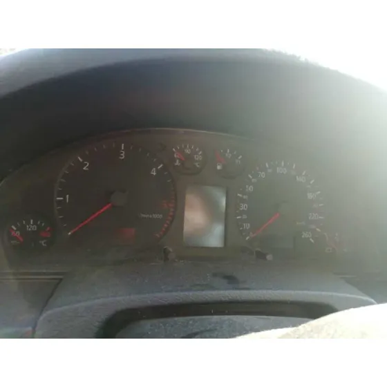 AUDI A6 BERLINA (4B2) '2000 2.5 TDI NEGRO