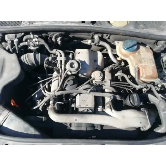 AUDI A6 BERLINA (4B2) '2000 2.5 TDI NEGRO