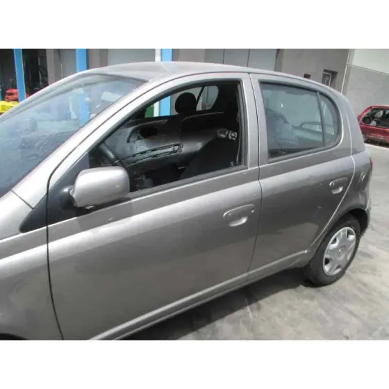 TOYOTA YARIS (NCP1/NLP1/SCP1) '2005 1.4 D-4D EXPO GRIS