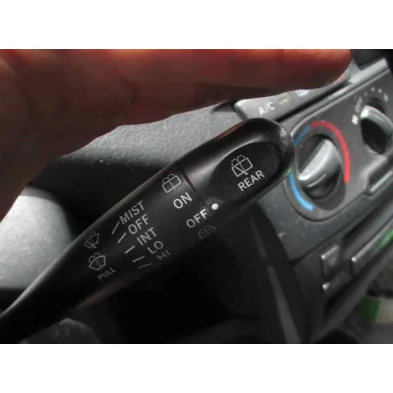 TOYOTA YARIS (NCP1/NLP1/SCP1) '2005 1.4 D-4D EXPO GRIS