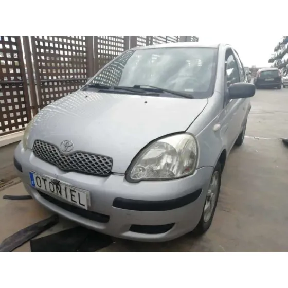 TOYOTA YARIS (NCP1/NLP1/SCP1) '2003 * GRIS PLATA