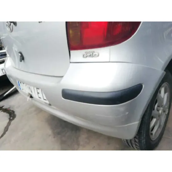 TOYOTA YARIS (NCP1/NLP1/SCP1) '2003 * GRIS PLATA