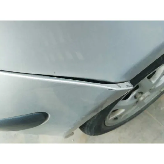 TOYOTA YARIS (NCP1/NLP1/SCP1) '2003 * GRIS PLATA
