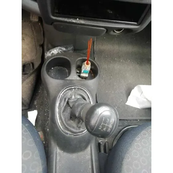 TOYOTA YARIS (NCP1/NLP1/SCP1) '2003 * GRIS PLATA