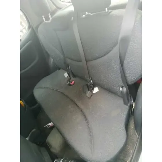 TOYOTA YARIS (NCP1/NLP1/SCP1) '2003 * GRIS PLATA