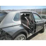 VOLKSWAGEN TIGUAN VOLKSWAGEN TIGUAN '2017 ADVANCE BMT GRIS METALIZADO 2016