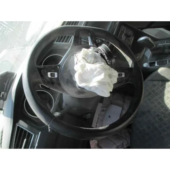 VOLKSWAGEN TIGUAN '2017 ADVANCE BMT GRIS METALIZADO