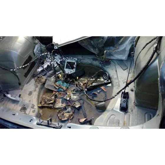 VOLKSWAGEN TIGUAN '2017 ADVANCE BMT GRIS METALIZADO