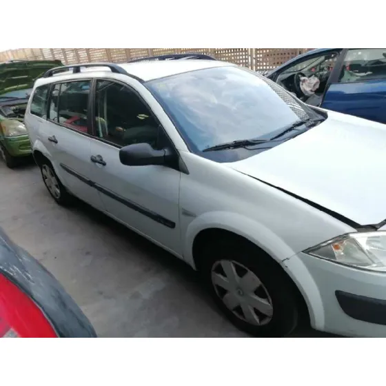 RENAULT MEGANE II FAMILIAR '2004 AUTHENTIQUE BLANCO