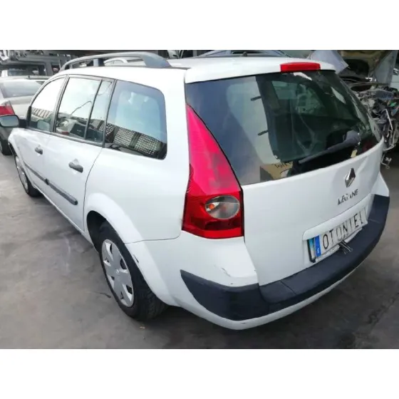 RENAULT MEGANE II FAMILIAR '2004 AUTHENTIQUE BLANCO