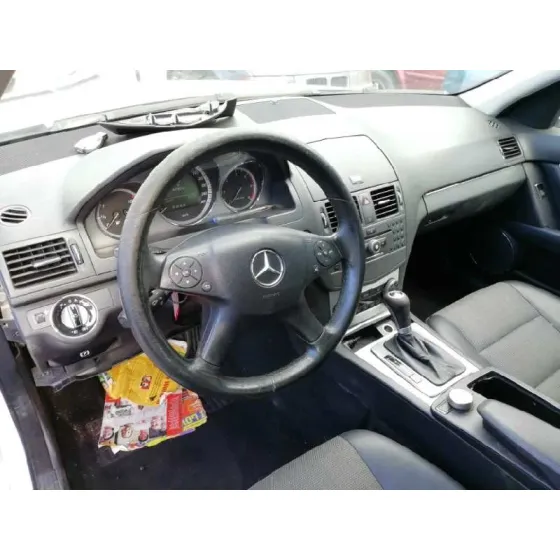 MERCEDES CLASE C (W204) FAMILIAR '2009 220 T CDI BLUEEFFICIENCY (204.202) PLATA