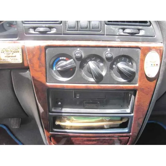 DAEWOO NUBIRA BERLINA '2002 CLASSIC SE GRIS
