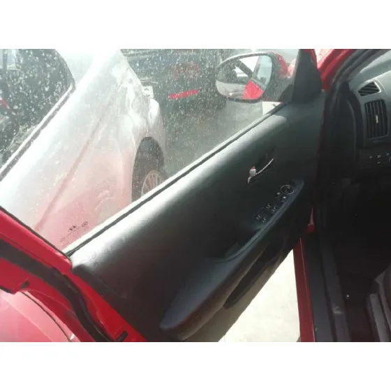 HYUNDAI I30 '2008 CLASSIC ROJO