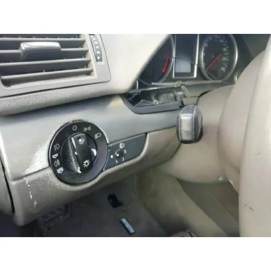 AUDI A4 BERLINA (8E) '2003 2.0 AZUL