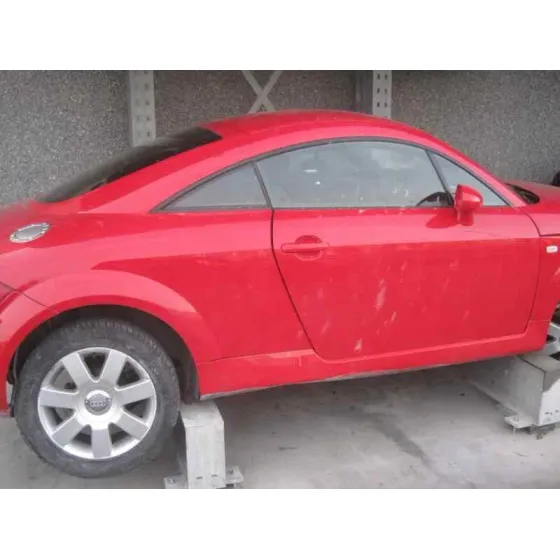 AUDI TT (8N3/8N9) '2004 1.8 T COUPE (110KW) ROJO