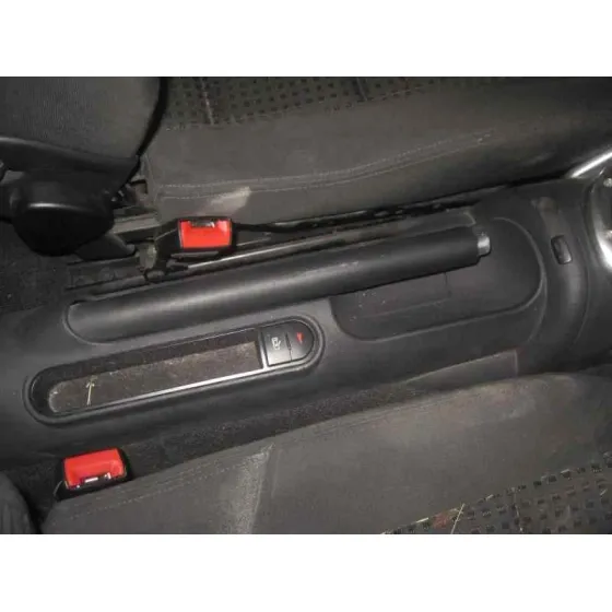 AUDI TT (8N3/8N9) '2004 1.8 T COUPE (110KW) ROJO