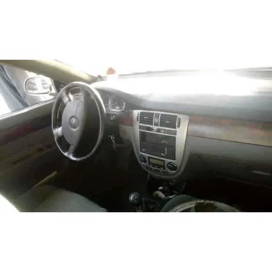 CHEVROLET NUBIRA BERLINA '2004 1.8 CAT GRIS