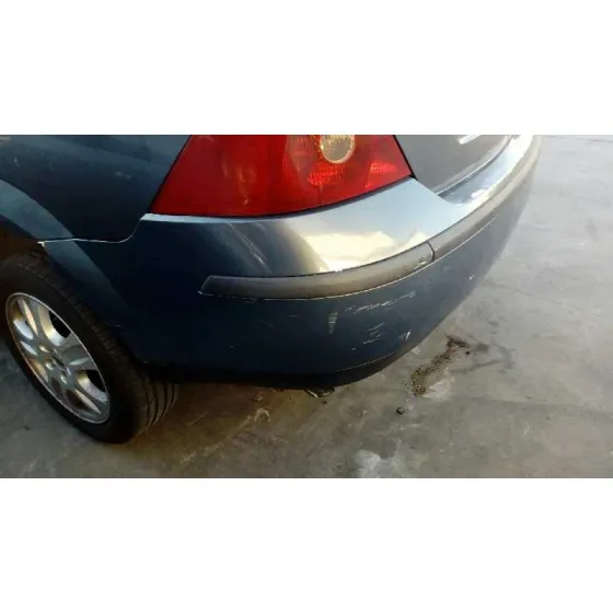 FORD MONDEO BERLINA (GE) '2003 GHIA AZUL