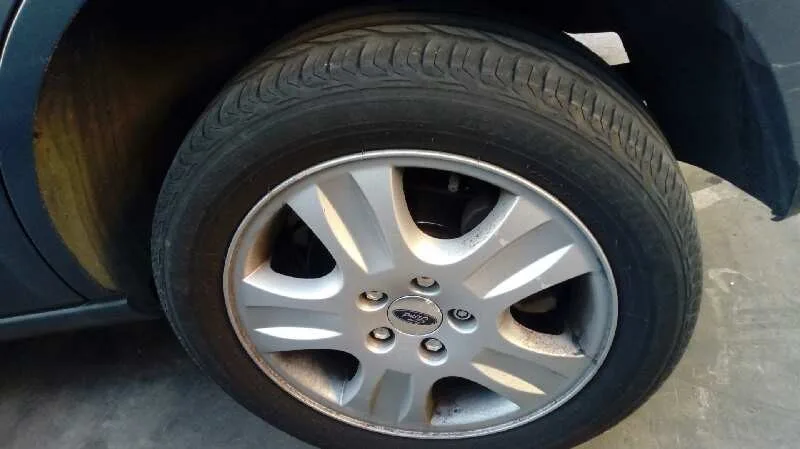 FORD MONDEO BERLINA (GE) '2003 GHIA AZUL