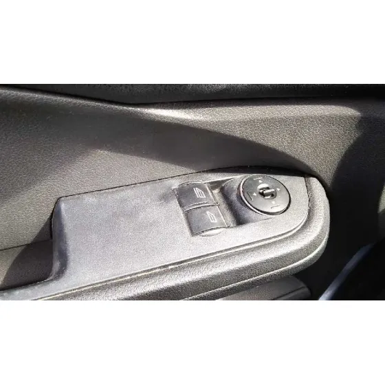 FORD FOCUS C-MAX (CAP) '2005 1.6 TDCI CAT AZUL