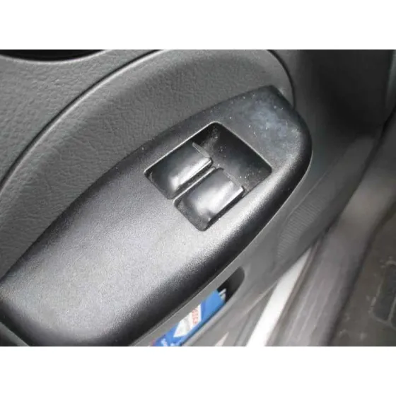 DAEWOO KALOS '2004 1.2 SE PLATA