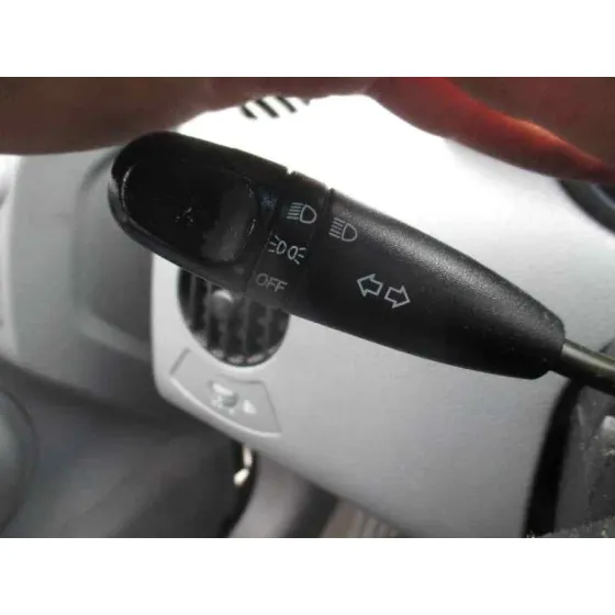 DAEWOO KALOS '2004 1.2 SE PLATA