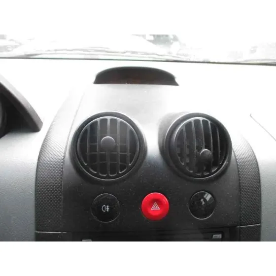 DAEWOO KALOS '2004 1.2 SE PLATA