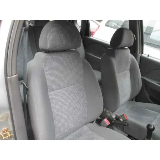 DAEWOO KALOS '2004 1.2 SE PLATA