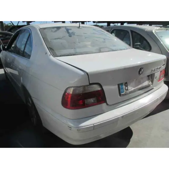 BMW SERIE 5 BERLINA (E39) '2001 2.5 24V TURBODIESEL CAT BLANCO